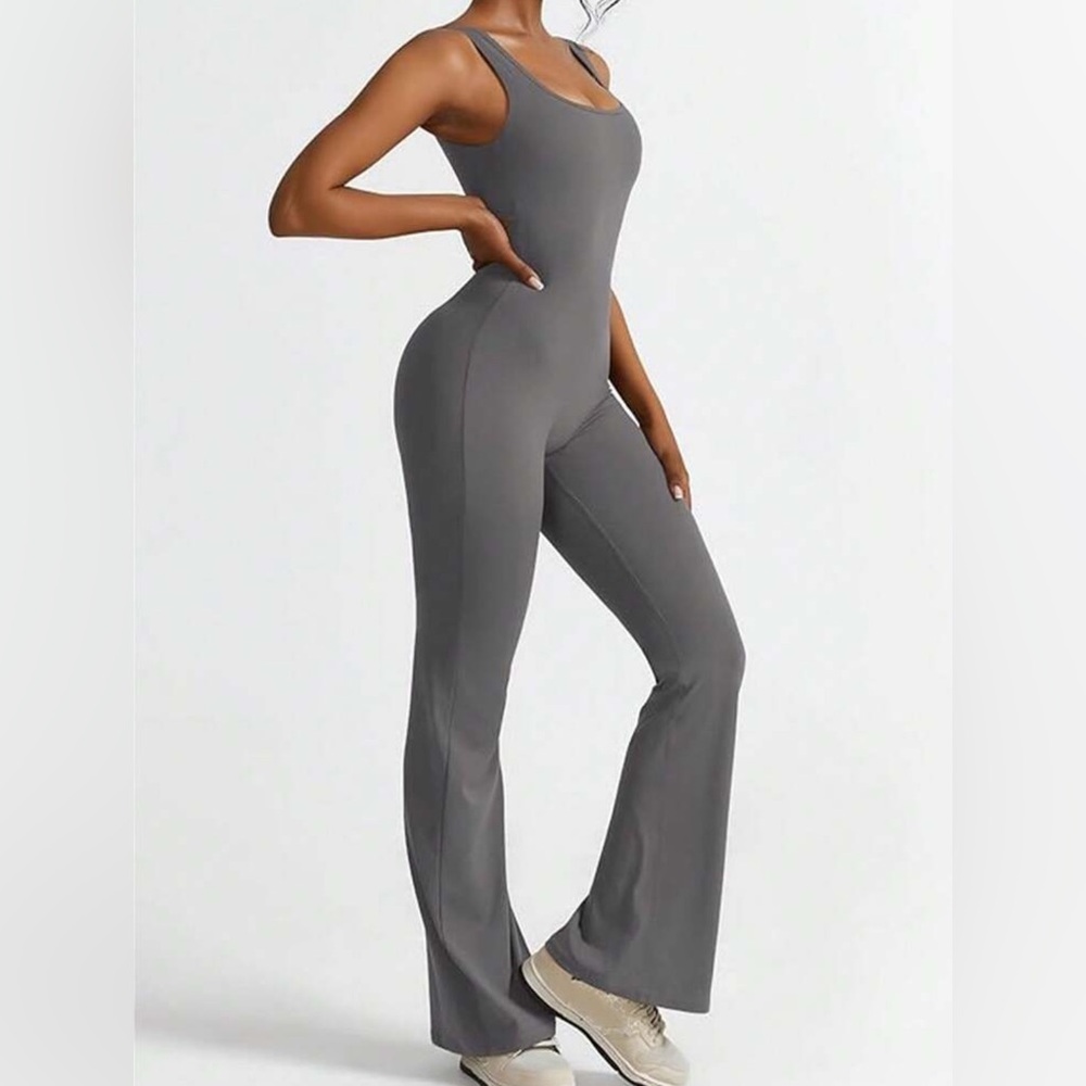 Viral Jumpsuit, Grey Size Medium. open back design and tummy control